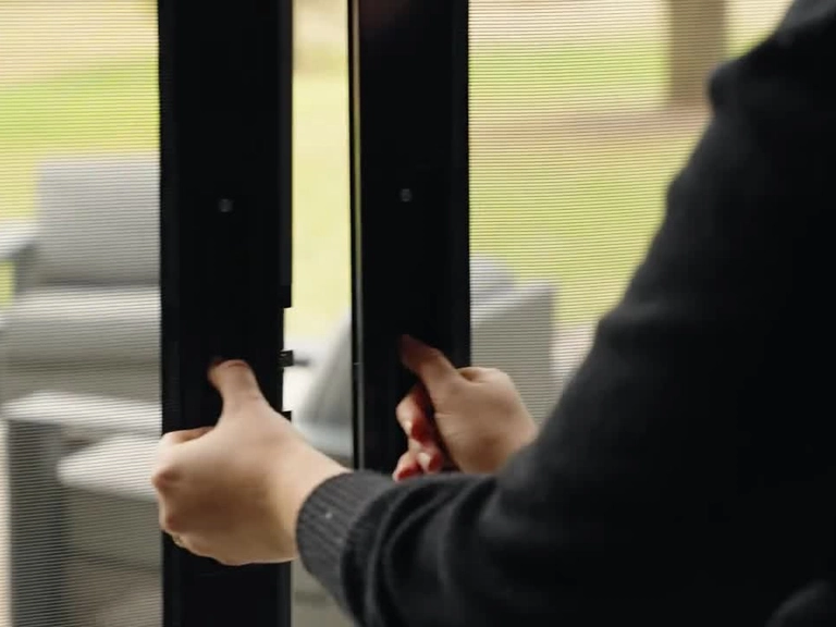 Eryaman Menteşeli Sineklik İşinin Ehli Kadro